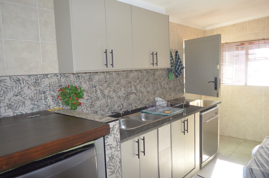 3 Bedroom Property for Sale in Wilkoppies North West